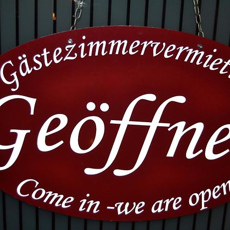 Gast-Und Weinhaus Zwiebelturm Керкен Экстерьер фото